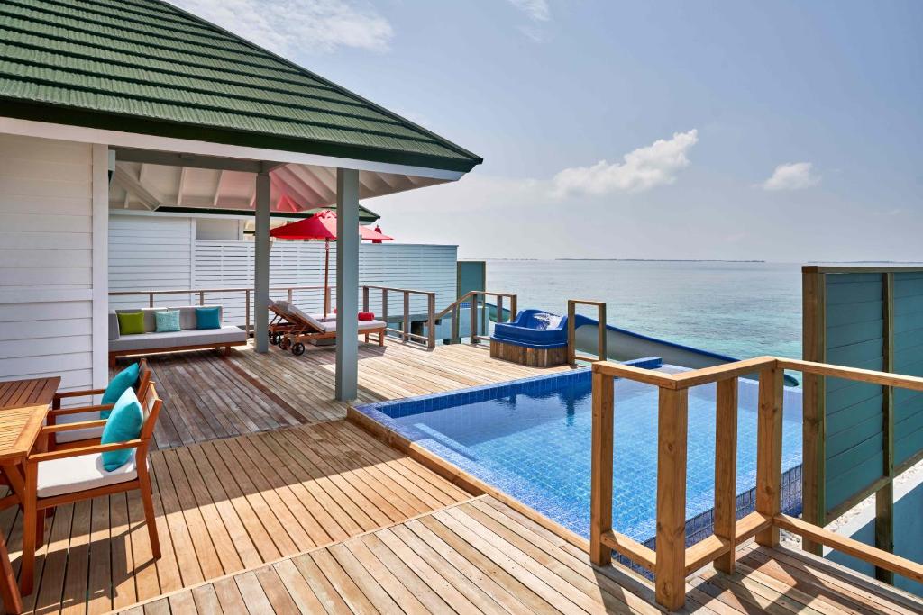 Мальдивы, Север-Нуну, Siyam World 5*: Two-Bedroom Lagoon Villa with Pool + Slide