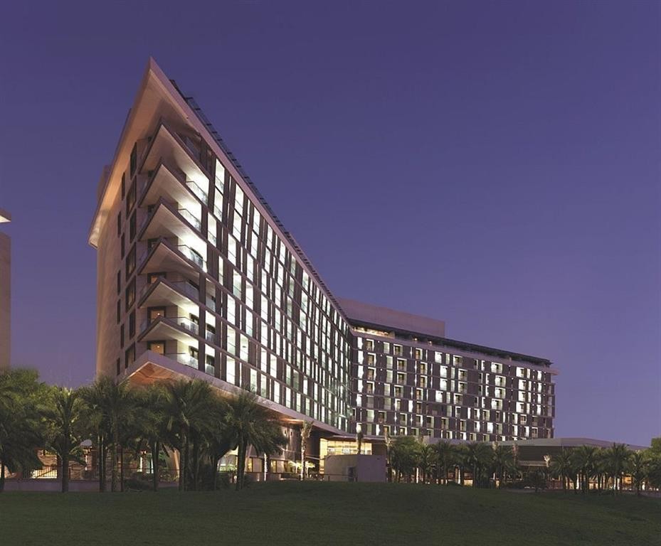 Radisson Blu Yas Island 4* / ОАЭ / Абу Даби / остров Яс