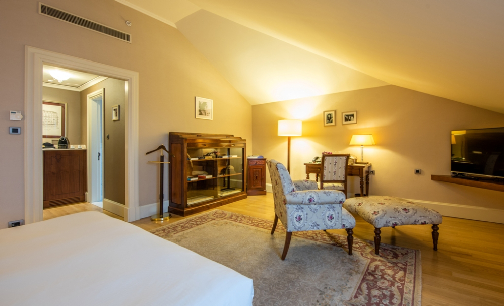 Турция, Стамбул, Pera Palace 5*: Jacqueline Onassis Kennedy Room
