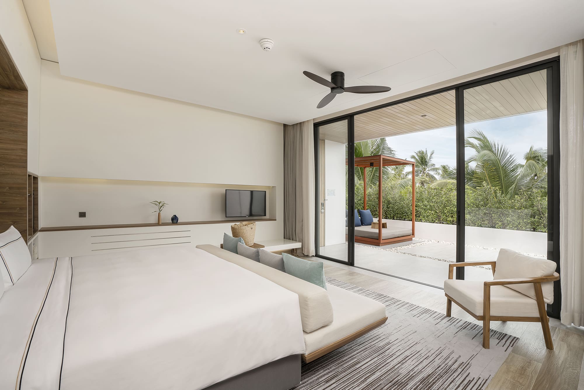 Таиланд, Пхукет, Melia Phuket Mai KHao 5*: One Bedroom Suite with Outdoor Bathtub