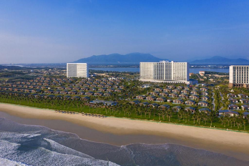 10-Movenpick-0.jpg 10-Movenpick-0.jpg