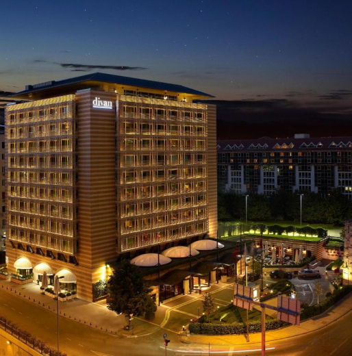 Divan Istanbul 5* / Турция / Стамбул / Таксим - площадь Таксим