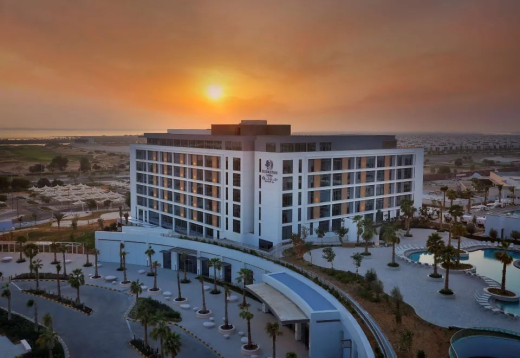 Doubletree by Hilton Abu Dhabi Yas Island Residence 5*/4* / ОАЭ / Абу Даби / остров Яс
