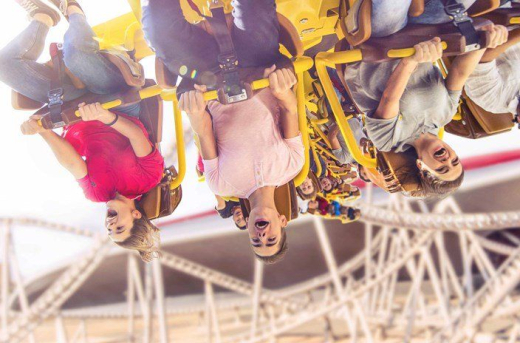 Тематический парк Ferrari World Abu Dhabi на о. Яс
